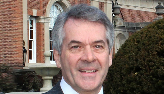 EY appoints Sir Peter Westmacott to its UK Oversight Committee